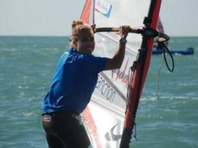 Debut triunfal de Blanca Manchón en la bahía de Cádiz