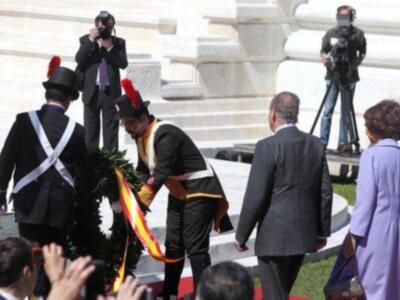 Los reyes celebran en Cádiz en bicentenario de la Constitución junto al presidente del gobierno