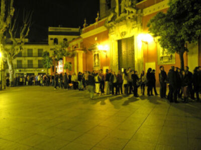 Solemne besamanos del Gran Poder en la madrugada del Sábado Pasión