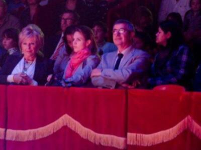 El conde de Salvatierra debuta como domador de elefantes en el circo mundial en Sevilla.