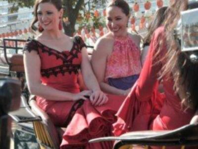 Numerosos personajes conocidos en Feria de Sevilla 2012