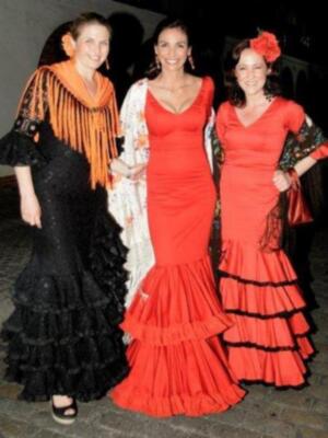 Numerosos personajes conocidos en Feria de Sevilla 2012