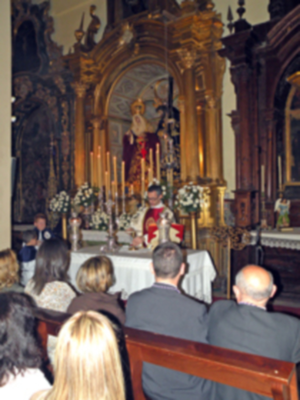 Toma de posesión de la nueva junta de gobierno de la Hermandad de Jesús Nazareno de Alcalá del Río (Sevilla).