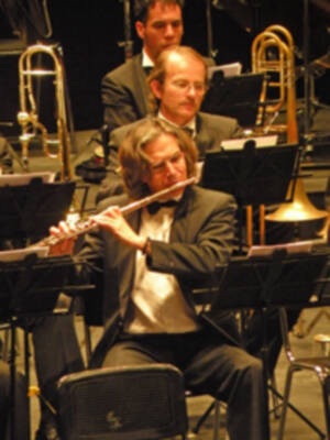 Concierto extraordinario del día de Sevilla en el López de Vega.