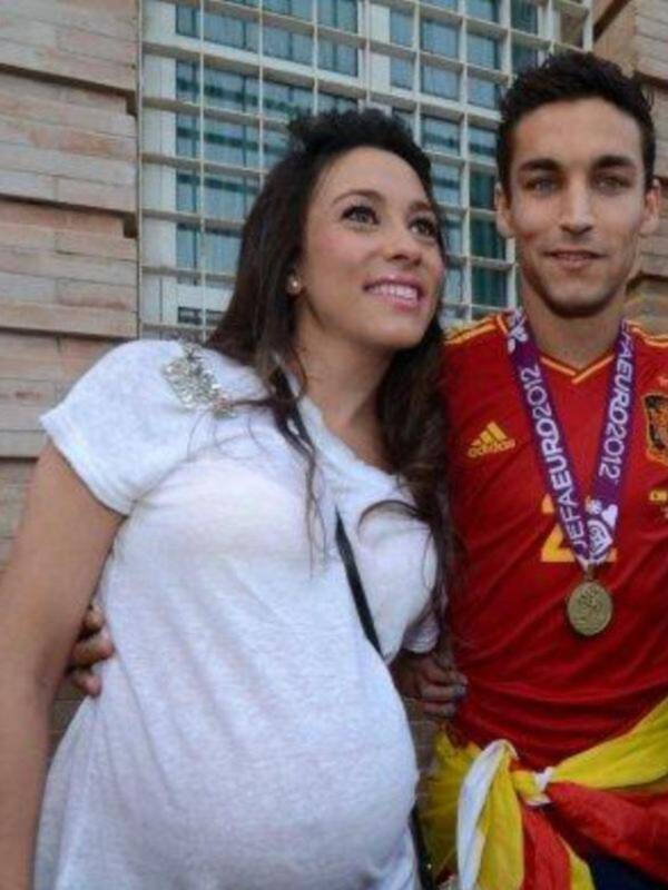 Jesús Navas, recibido como un héroe en su pueblo, Los Palacios