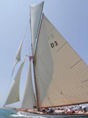 Piere Casiragui, tercer hijo de la Princesa Carolina de Mónaco y miembro de la Tripulación del Tuiga, en "la Semana Clásica de Puerto Sherry"