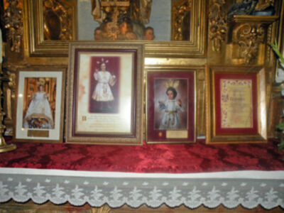 Provincia.Museo de los enseres de la Hermandad de Jesús Nazareno en la Iglesia Parroquial de Alcalá del Río.