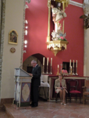 Provincia.El Profesor e Historiador D. Manuel Morales Morales, pronuncio una disertación, sobre el canto de la Sentencia de Pilatos en la Hermandad de Jesús Nazareno de Alcalá del Río.
