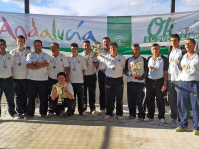 El Club de Bolos de Cazorla destaca en el regional por equipos de bolo andaluz.