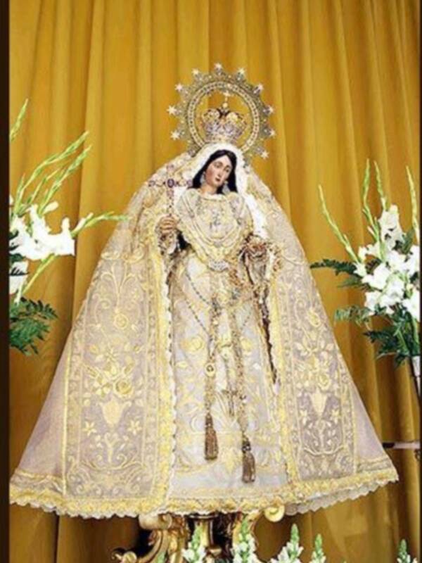 Analizamos las Máximas que, escribió Sor Ángela de la Cruz, a modo de Flor Espiritual, hoy: En el amor a la Cruz está la felicidad en este mundo y en otro (II).