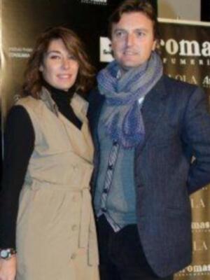 Raquel Revuelta y El Tato posan para calendario solidario asociación síndrome de Down