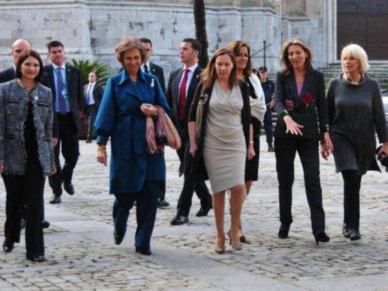 La Reina anfitriona de las primeras damas iberoamericanas visitan Cádiz y Jerez