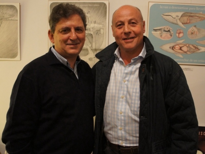 Corbalán y el baloncesto  con francisco gallardo  en la presentación en Madrid de  la última noche