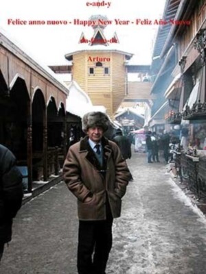 Arturo Croci felicita las fiestas a todos los colaboradores de Sevillapress.