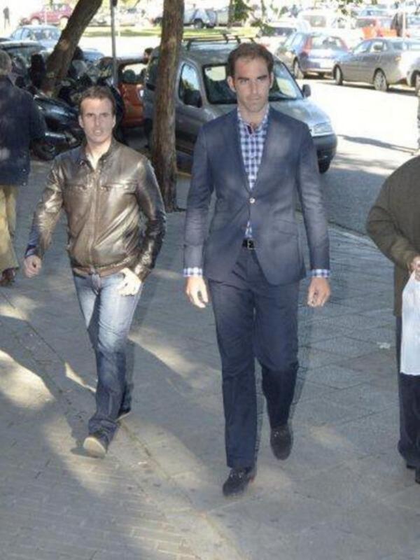 Curro Romero y Michel, despiden a un buen amigo el ganadero Gabriel Rojas