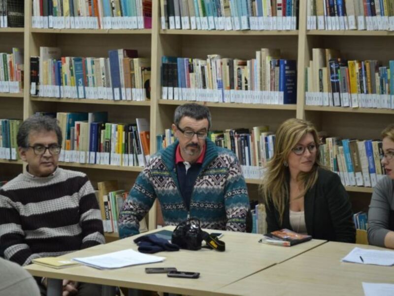 Yolanda Aldón regresa a España cargada de éxito tras la presentación de su último libro en la universidad de Stefano Cel Mare de Suceava (Rumanía)