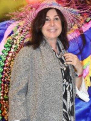 Carmen Martínez Bordiú inaugura el salón del caballo en Sevilla