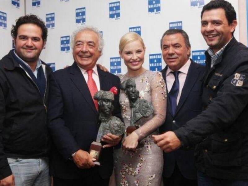 Soraya Arnelas premiada en Sicab junto a  los del río