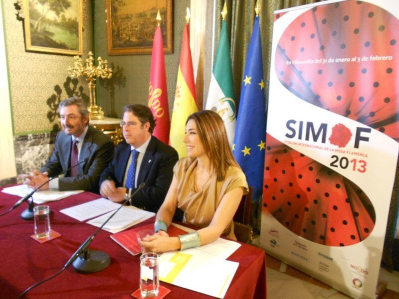 El salón internacional de moda flamenca, SIMOF, abre sus puertas con 20 pasarelas, 19 diseñadores profesionales y 10 noveles