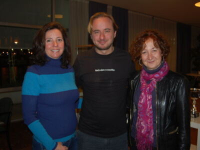 Exitosa presentación en Sevilla de 'Salí a dar una vuelta'