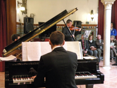 Sevilla.Concierto de coplas en la clausura expositiva de la Hermandad de San Isidoro de Sevilla.