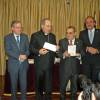  Sevilla.El Ateneo reconoció la labor de Caritas Diocesana con  la medalla de Oro  de su instituición.