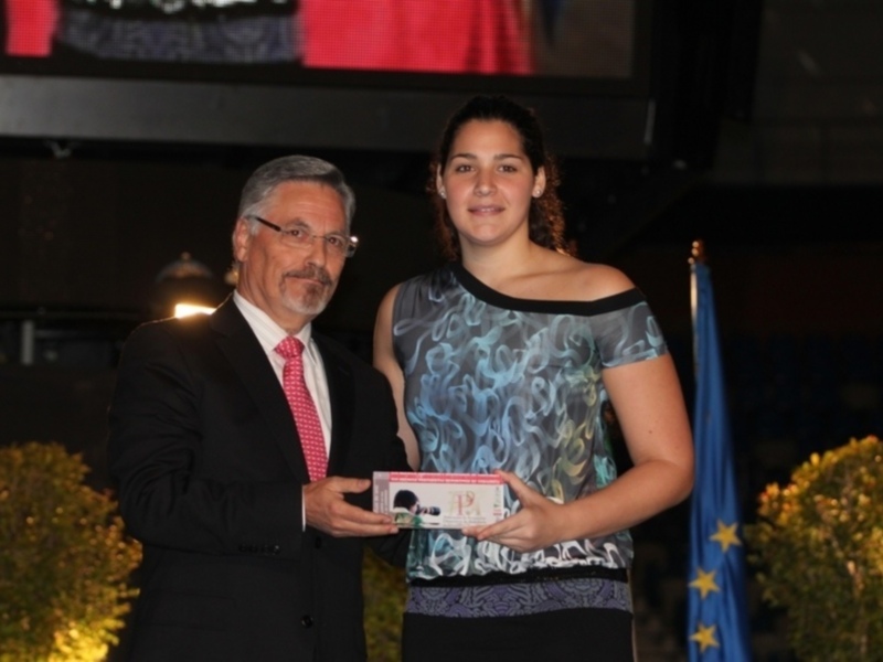 Lorena Miranda,jugadora de waterpolo,  Premio al Esfuerzo Deportivo