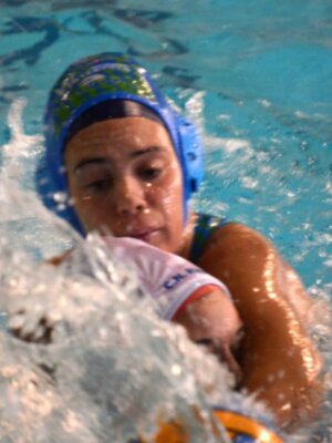 Las chicas del C.W. Dos Hermanas-EMASESA toman ventaja en la final de la Liga Andaluza