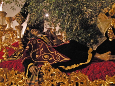 Pasos de Hermandades sevillana, que no procesionaron por lluvia en el Vía-crucis del año de la fe de Sevilla.