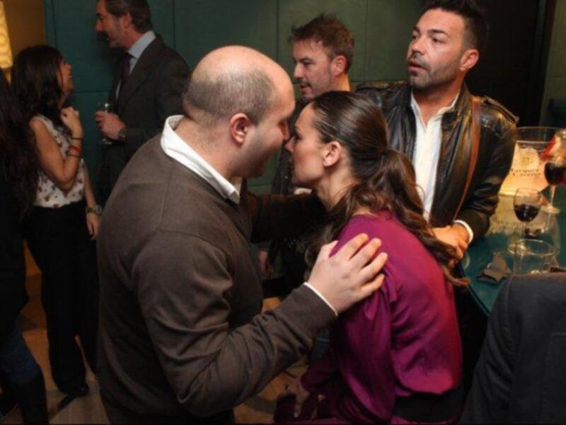 Kiko Rivera muy cariñoso con su cuñada Eva González