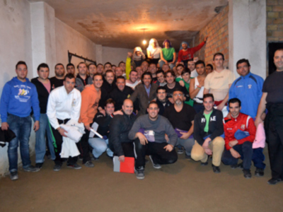 La cuadrilla del paso del Nazareno de Alcalá del Río hizo su último ensayo.