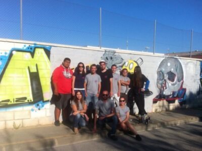 Juventud realiza un taller de grafiti contra el tabaco dentro del programa Chipiona sin drogas
