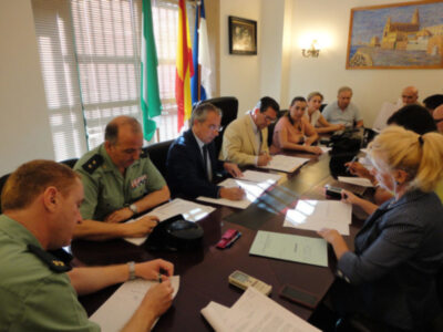 El Subdelegado del Gobierno participa en la preparación de los dispositivos de seguridad del Supercross y la Fiestas de Regla(Chipiona)