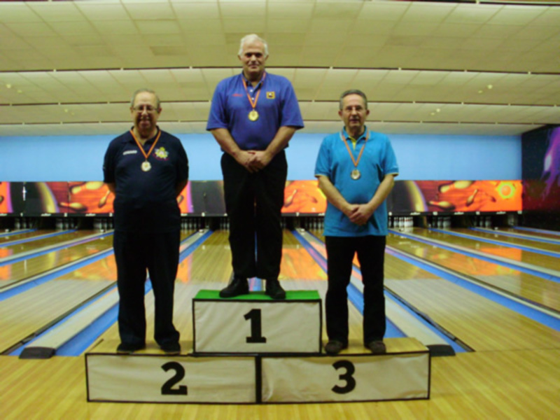 El sevillano Edward Manrique, subcampeón de España de Bowling