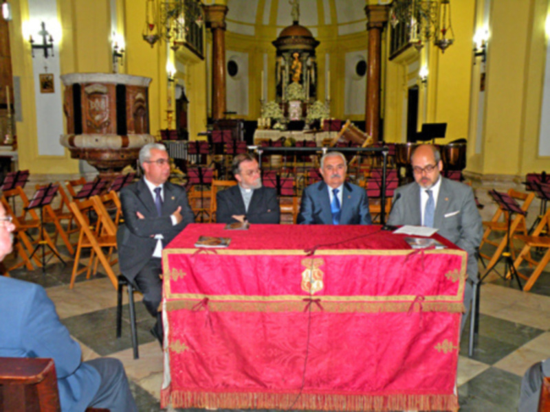 Sevilla.El consejo de gloria presento el programa de las Hermandades de Gloria en San Idelfonso.