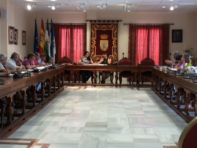 El Consejo Escolar de Chipiona establece como festivos para el próximo curso la resaca del carnaval y de la romería y el 31 de octubre. 