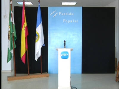 El PP felicita al Alcalde y al Concejal de Playas por el récord de banderas azules y las tres Q de calidad(Chipiona)