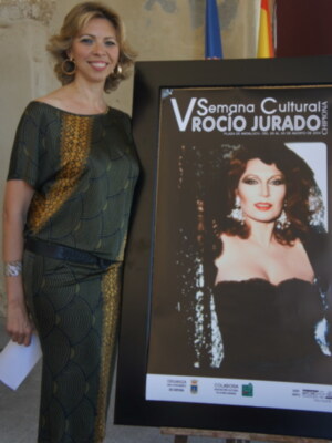 Marina Bernal exaltará el 25 de Agosto en Chipiona la figura de Rocío Jurado en la V Semana Cultural. 