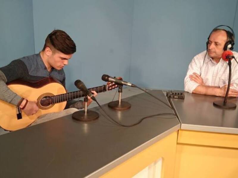 El joven guitarrista flamenco Antonio González Reyes accede a la final de un prestigioso certamen en Francia(Chipiona)