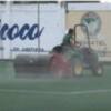 El césped artificial del Gutiérrez Amérigo recibe el tercero de los mantenimientos anuales que requiere