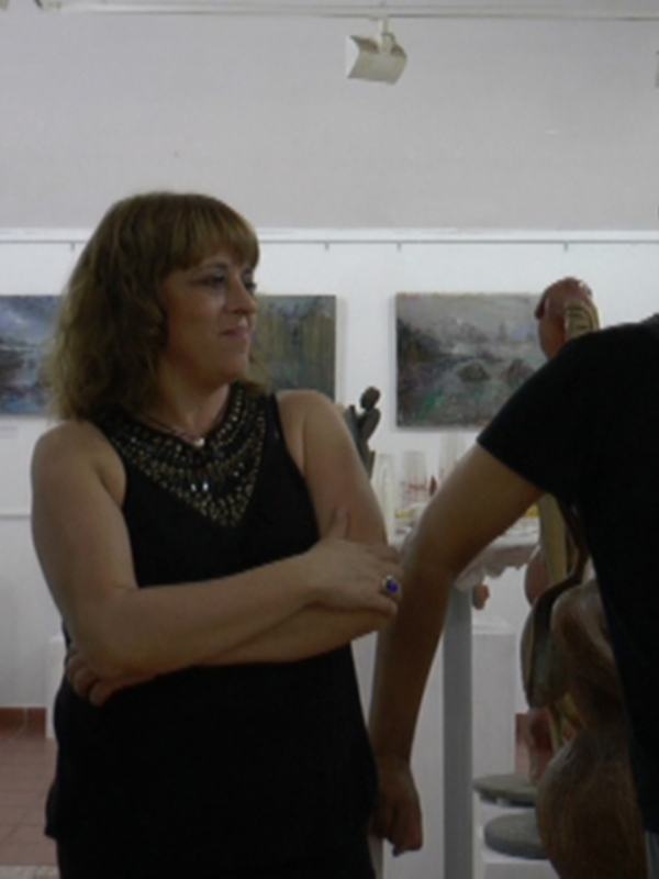 Jesús Benítez, Lola Jiménez y Juan Carmona unen sus creaciones en la Taberna El Chusco