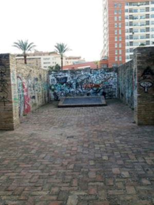 Vandalismo en el conjunto histórico de La Buhaira.