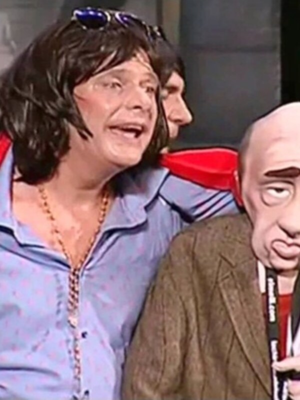 Canal Sur Radio concede la Aguja de Oro al mejor tipo del Concurso de Agrupaciones del Carnaval de Cádiz a la chirigota ?Si me pongo pesao me lo dices?