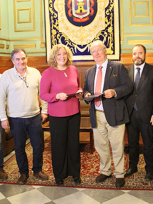 Andalucía Smart City y el Ayuntamiento de Motril firman un convenio para realizar proyectos de I+D
