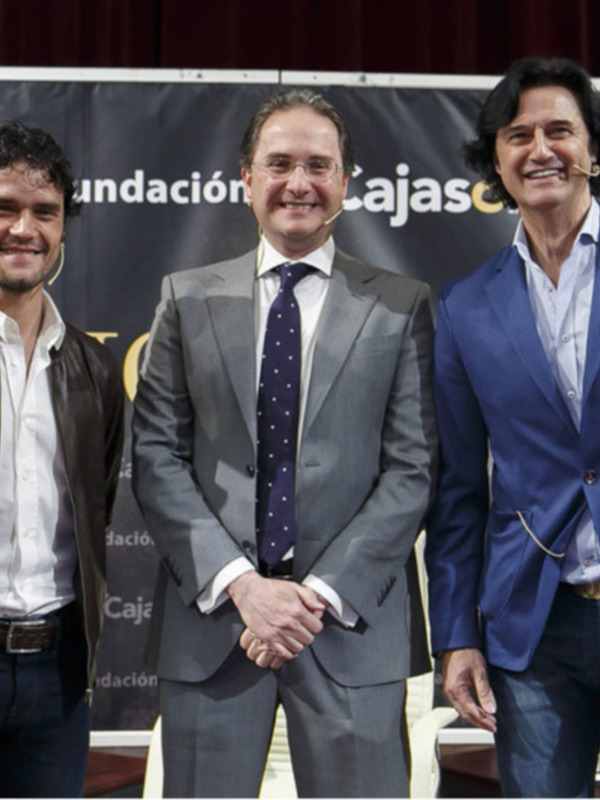 Poty y Abellán inundan de toreo y baile la Fundación Cajasol