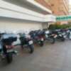 Motos en el acerado
