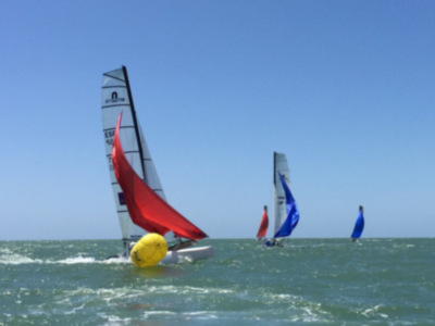 Rafael Martín-Prat y Poti Patrón vencedores de la octava Liga de invierno de Catamaranes