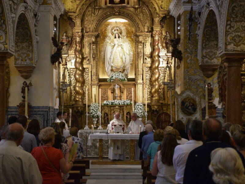 La Virgen de las Nieves festejó su festividad.