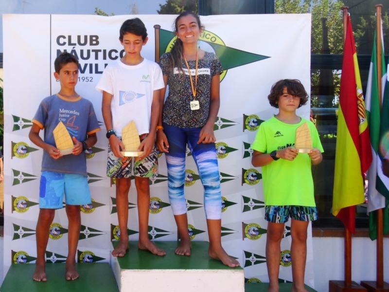 Dominio local en el Trofeo Club Náutico Sevilla de Optimist