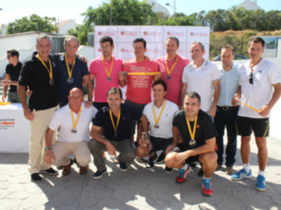 Subtítulo sevillano en el Campeonato de España de Veteranos por equipos de Segunda de pádel